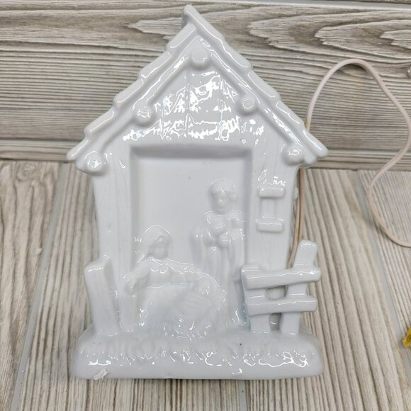 Nativity Nightlight Lamp Holy Family Jesus Porcelain Figurine Christmas Vtg - Picture 4 of 10